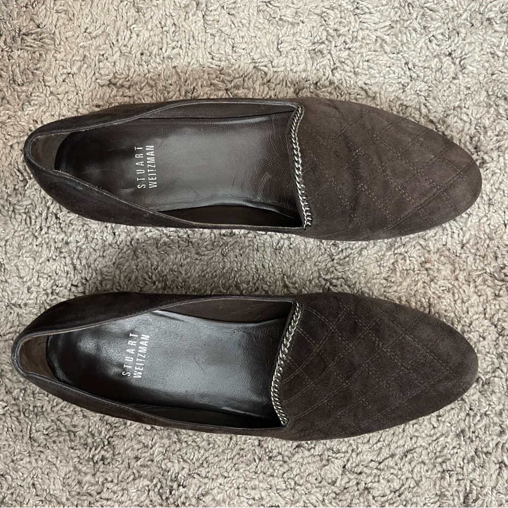 Stuart Weitzman Quilted Real Suede Chain Trim Loafers – Chocolate Brown, 7.5M